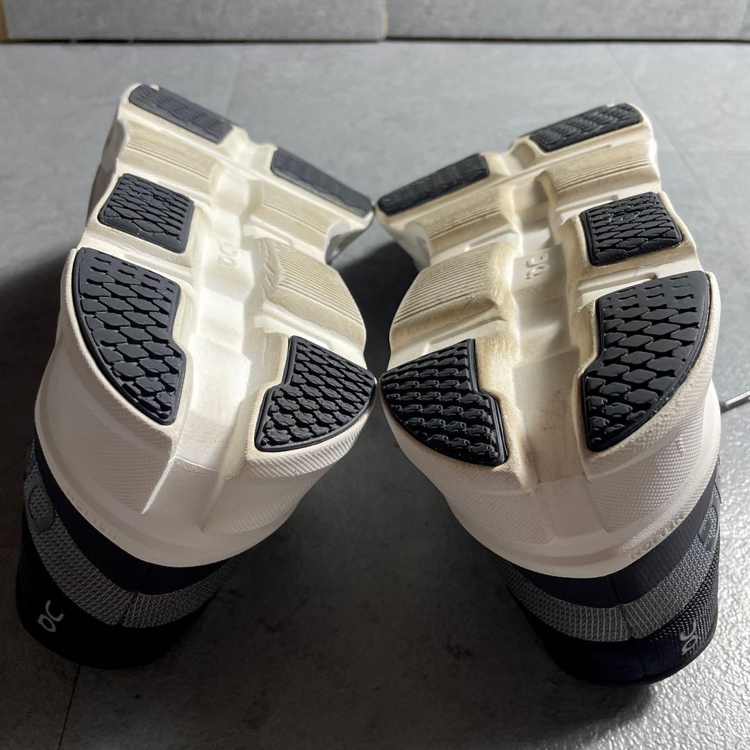 人気品✨️ On オン Cloudmonster 2 Black | Frost