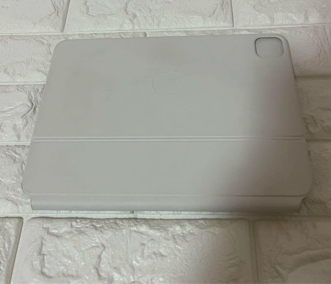Magic Keyboard iPad Pro 11インチ 純正品　ホワイト