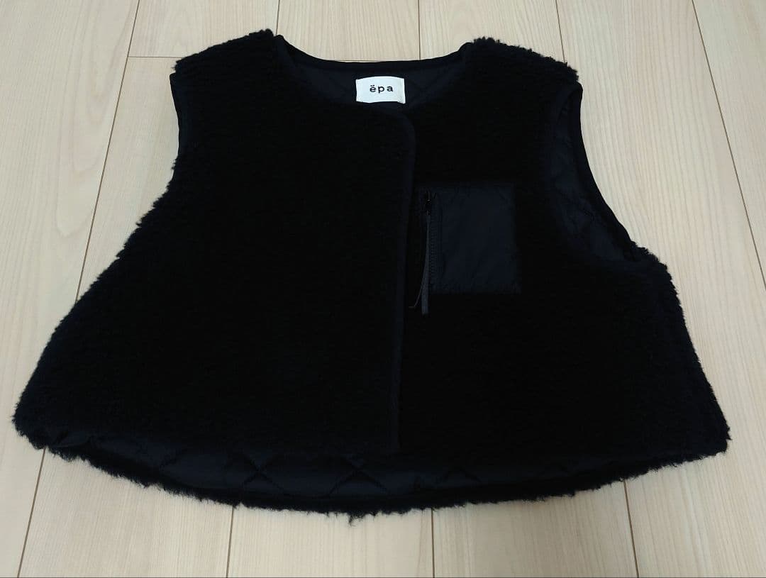 epa エパ　リバーシブルショートベスト　ブラック