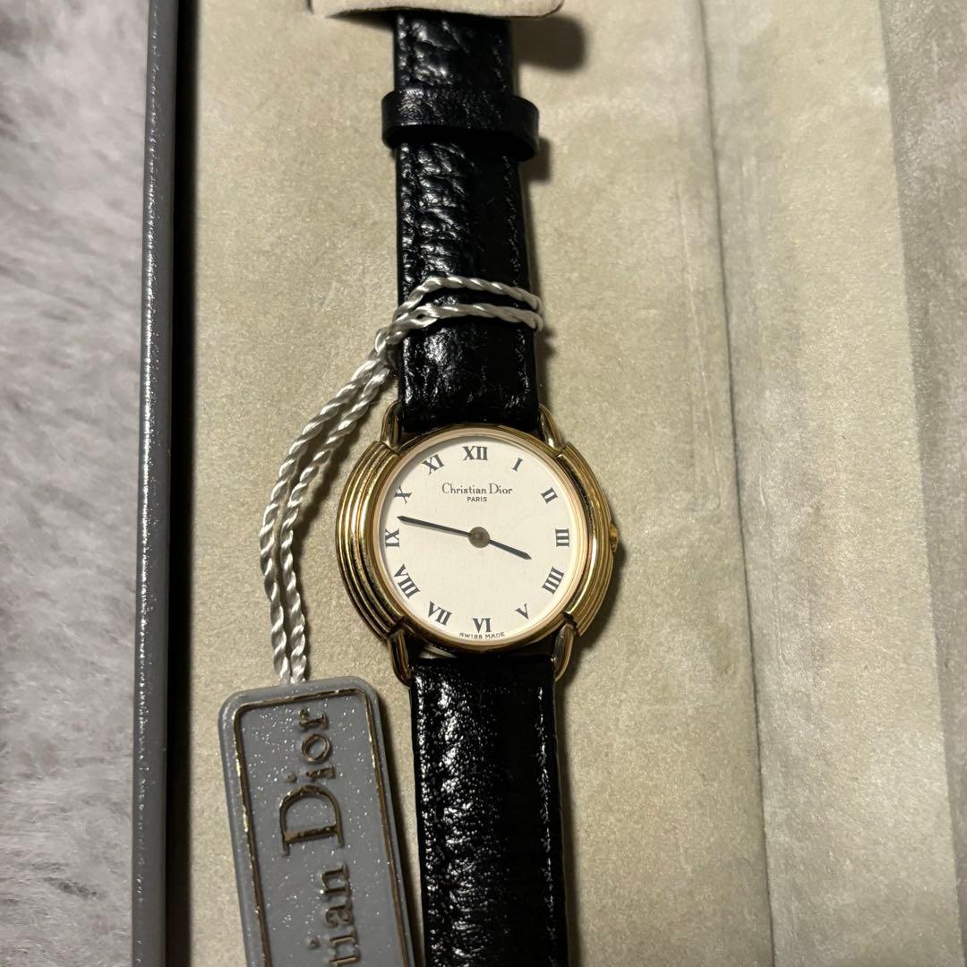 【お値下中‼️】クリスチャンディオール レディース腕時計 ホワイト文字盤　12