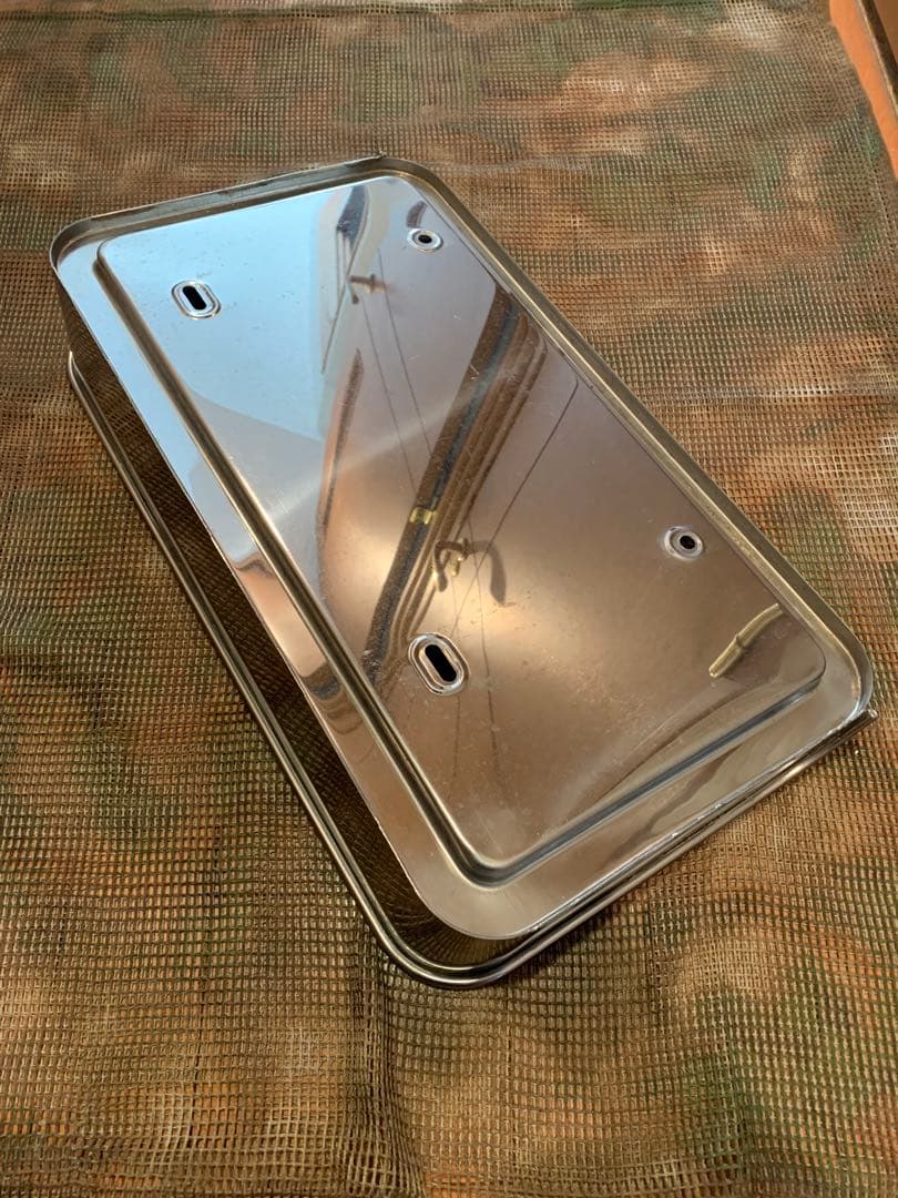 ◼️大型トラック ステンレス ナンバー枠 ウロコ バイザー