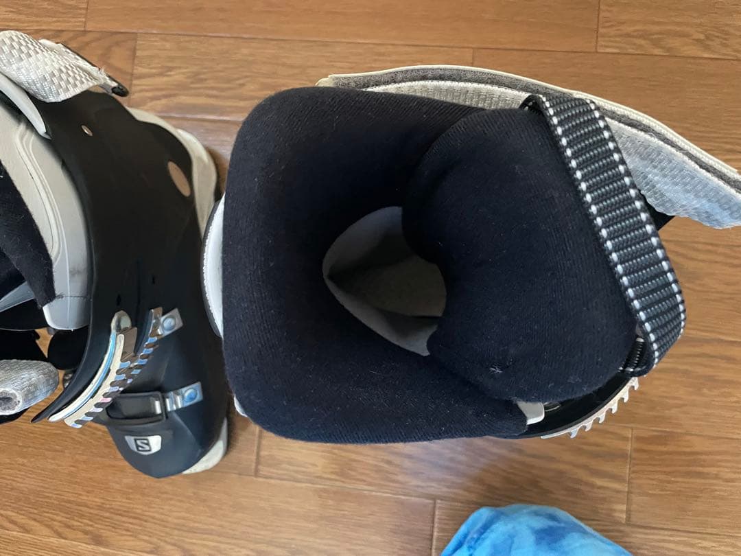 ぴ*ん様 サロモン　スキーブーツ　レディース　24.5