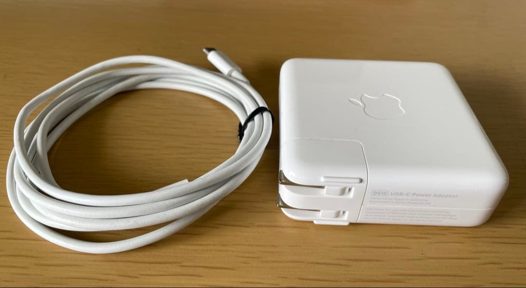 MacBook Pro 16インチCore i9-32GB-512GB SSD