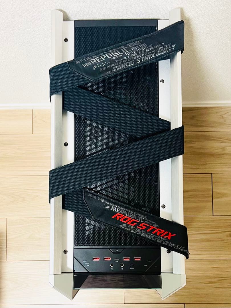 ASUS ROG Strix Helios PCケース 白