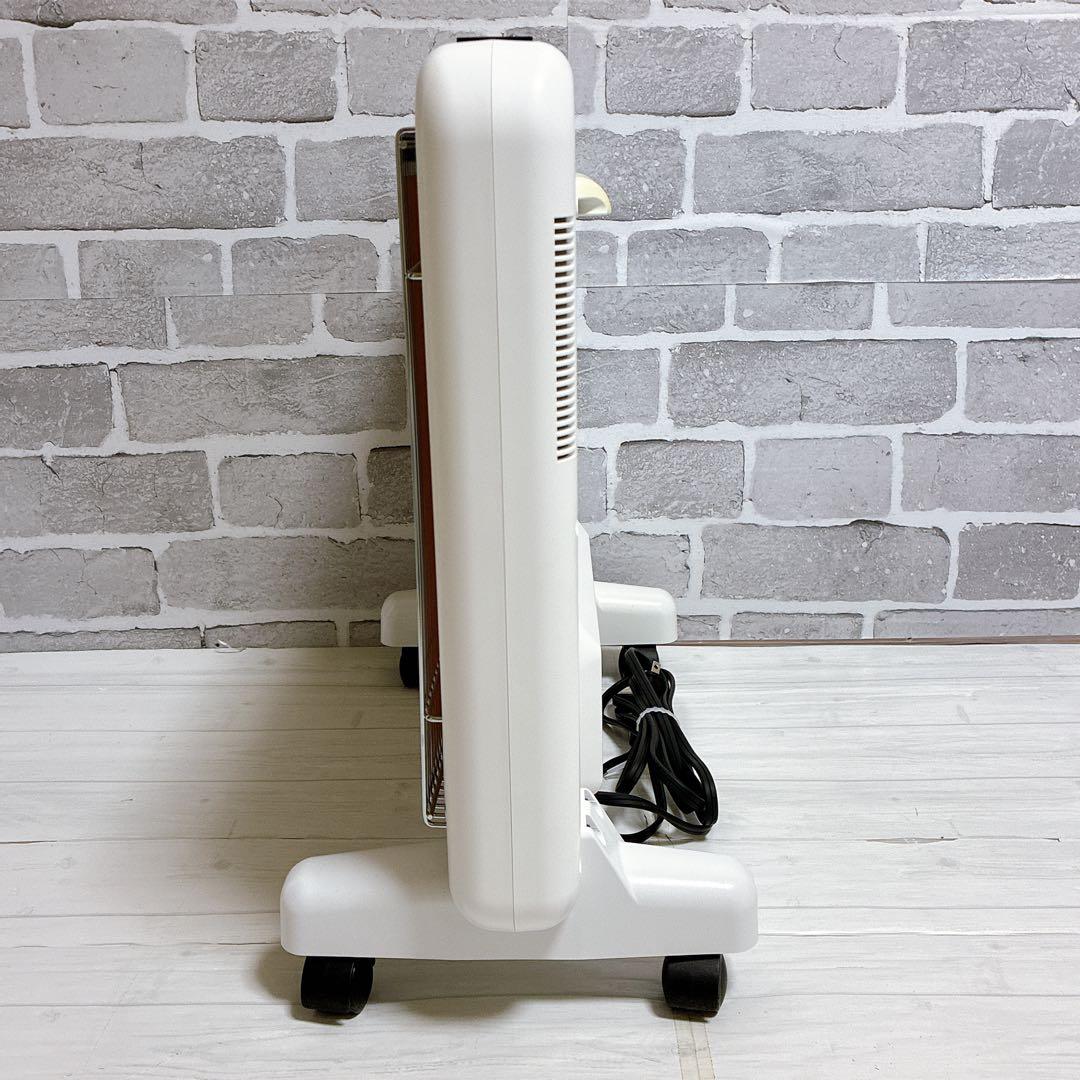 極美品　日本遠赤外線株式会社　サンルミエ・エクセラ7（ホワイト）