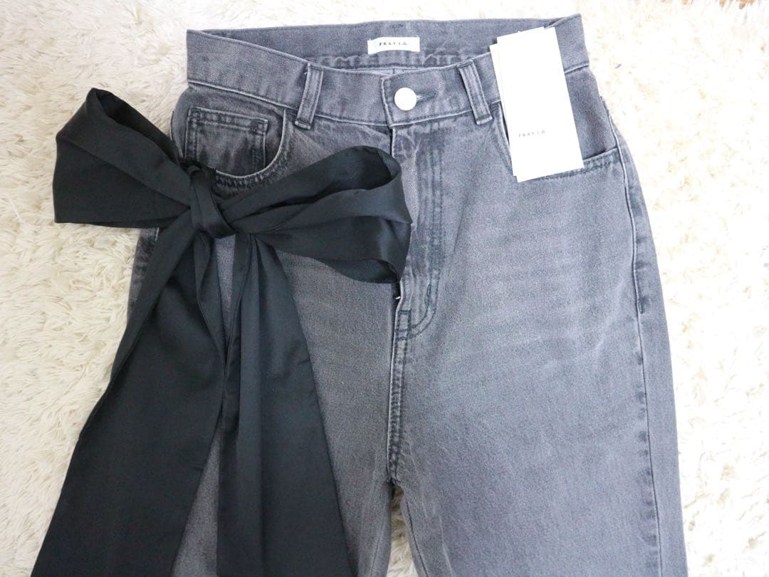 FRAY I.D リボンモチーフストレートワイドデニム