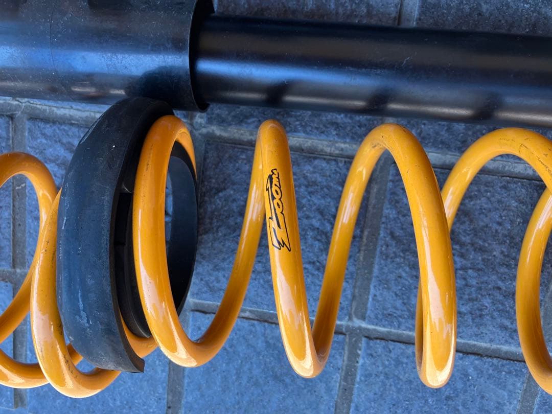 最終値下BL3FWマツダスピードアクセラ純正ストラット＋ZOOMダウンサスSET