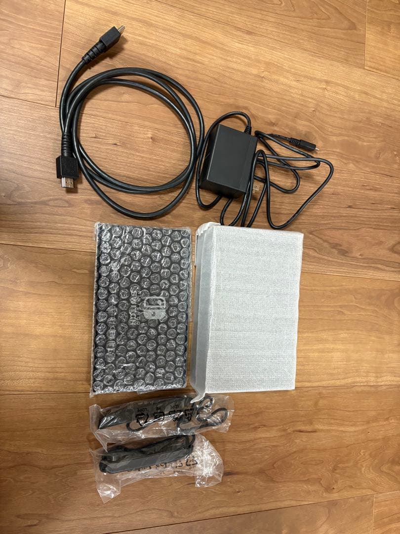 Switch Nintendo Switch 本体　ネオンブルー