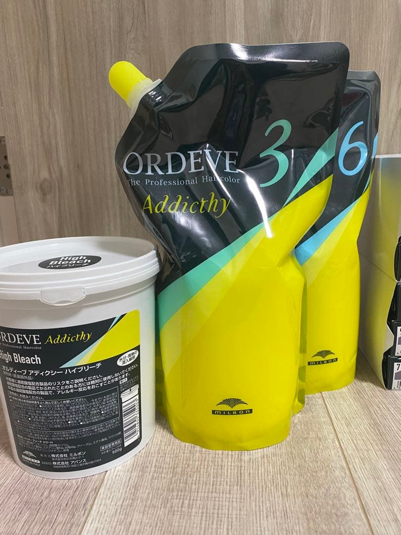 アディクシーカラー24本セット　オキシ＆ハイブリーチ