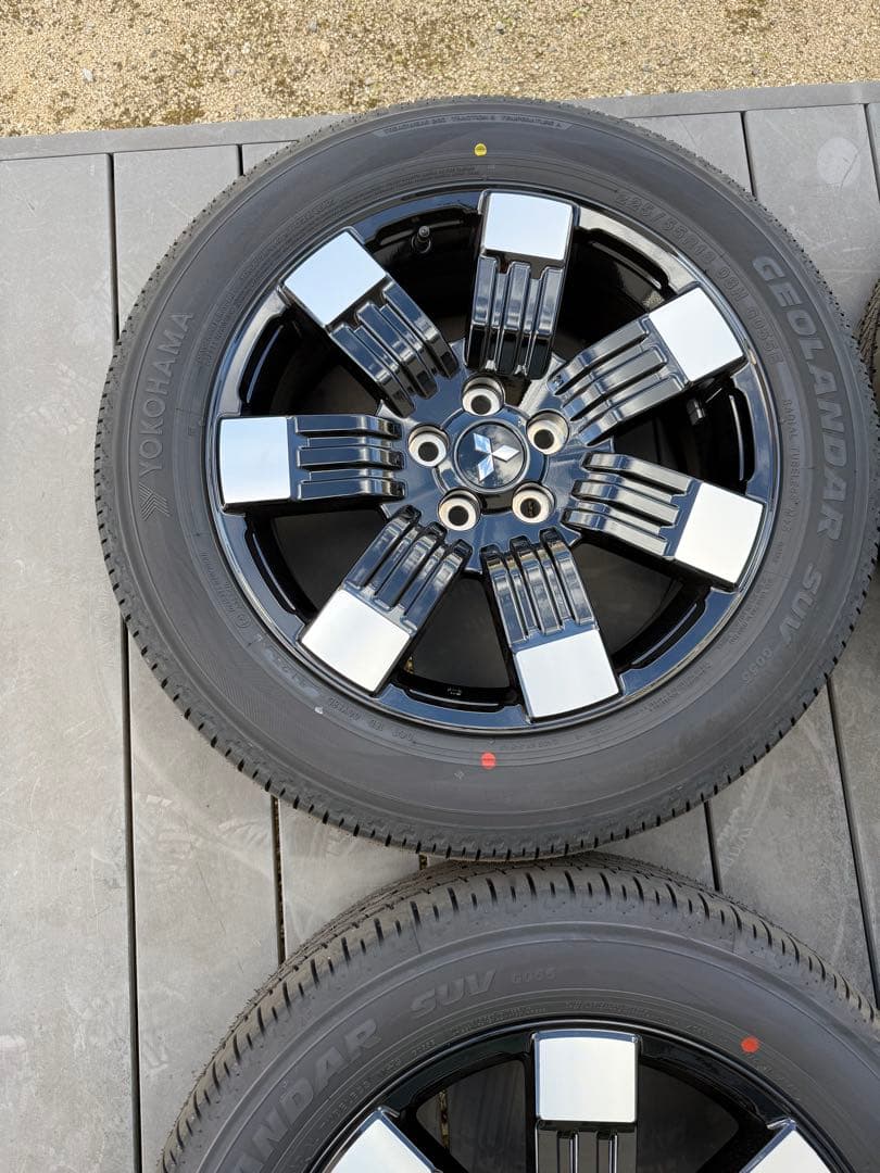 ②/4】2026式デリカd5 純正タイヤホイール4本セ ット新車外しグレードP