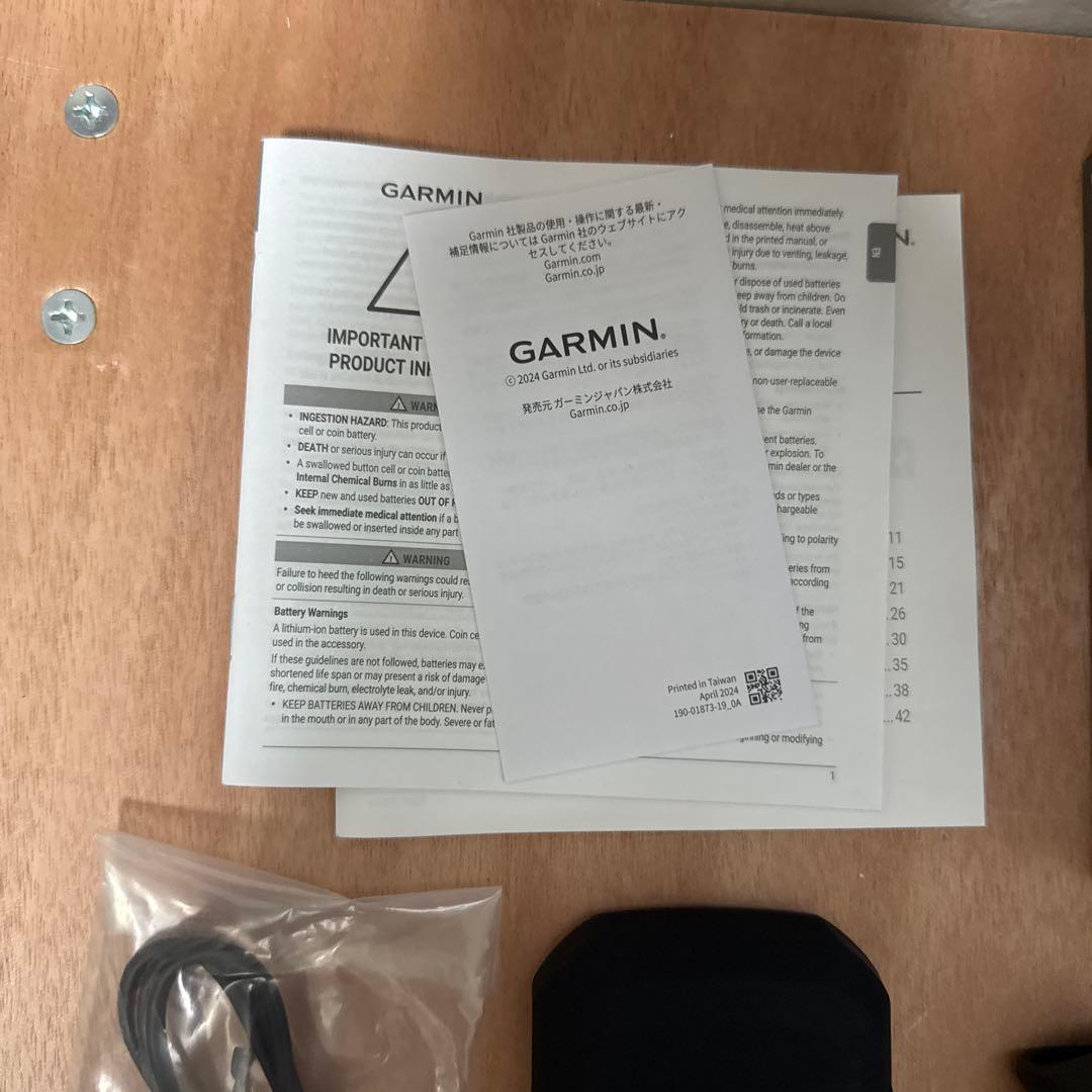 GARMIN EDGE 1050 サイクルコンピューター　センサーとマウント付き