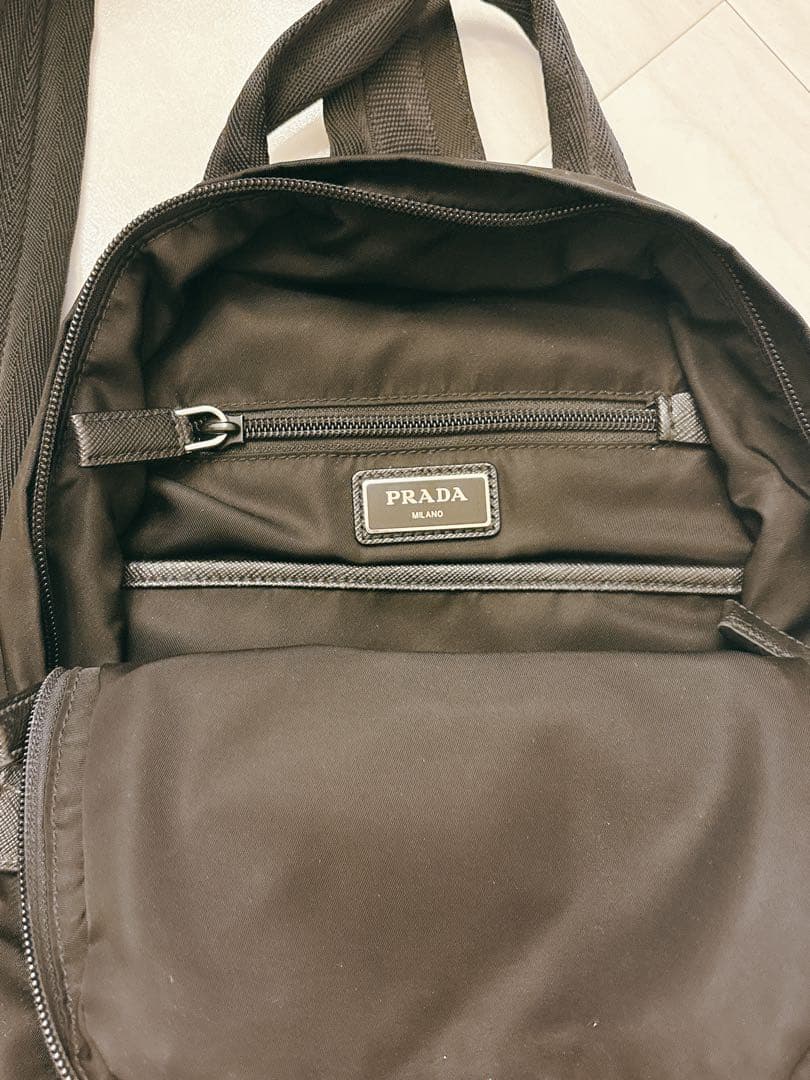 PRADAプラダ2VZ013 クロスボディバッグ　ナイロン　ブラック