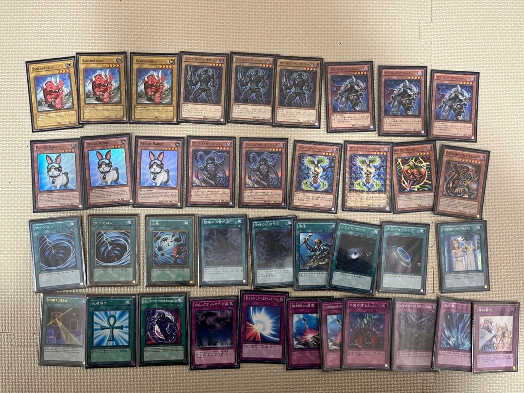 【引退品】遊戯王カード 大量まとめ売り＋デッキ複数