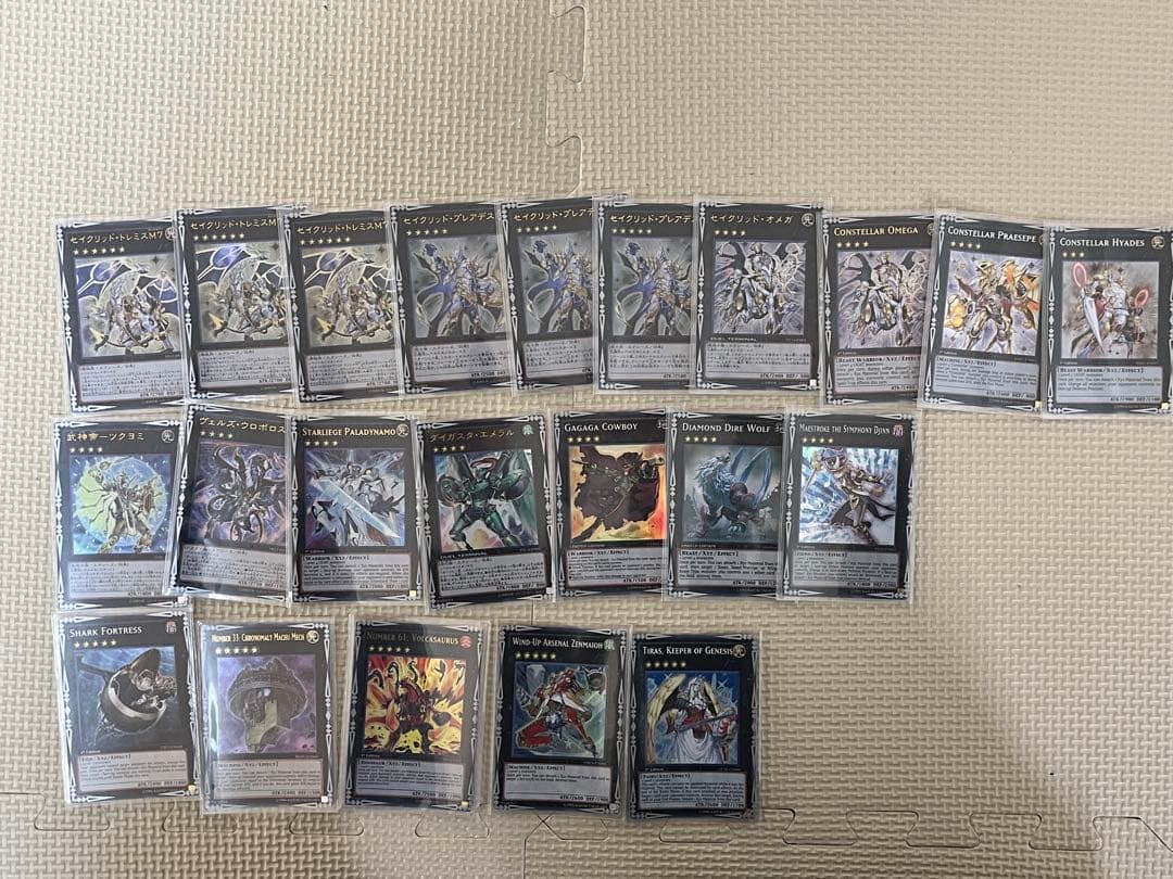 【引退品】遊戯王カード 大量まとめ売り＋デッキ複数