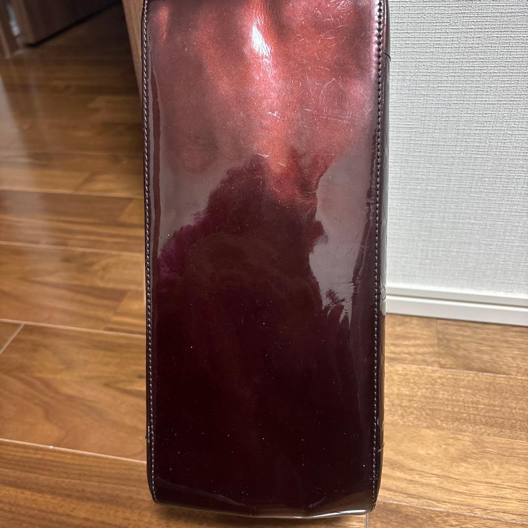 ラ*ん様 LOUIS VUITTON ヴェルニローズウッド・アヴェニュー