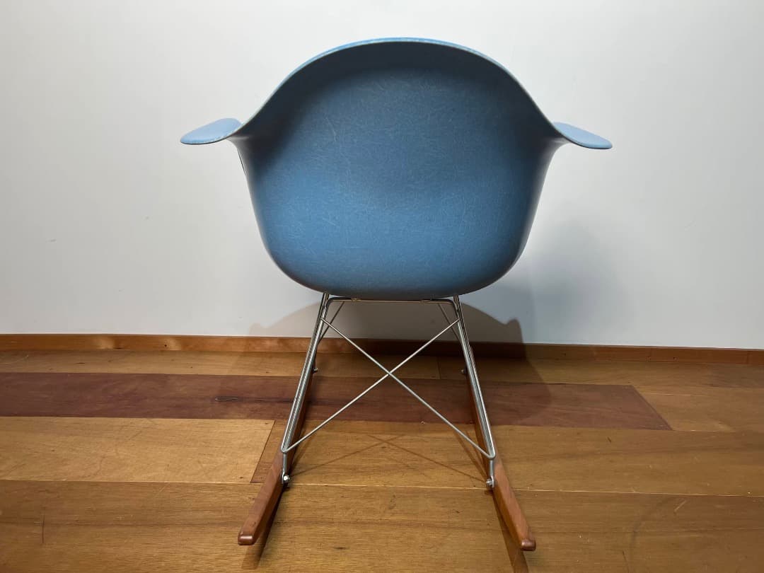 【Colorful】アームシェルチェア ロッカーベース モダニカ社 水色