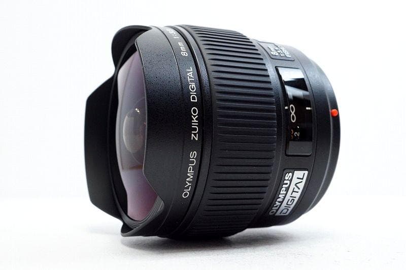 魚眼レンズ　オリンパス ZUIKO DIGITAL 8mm F3.5 ED