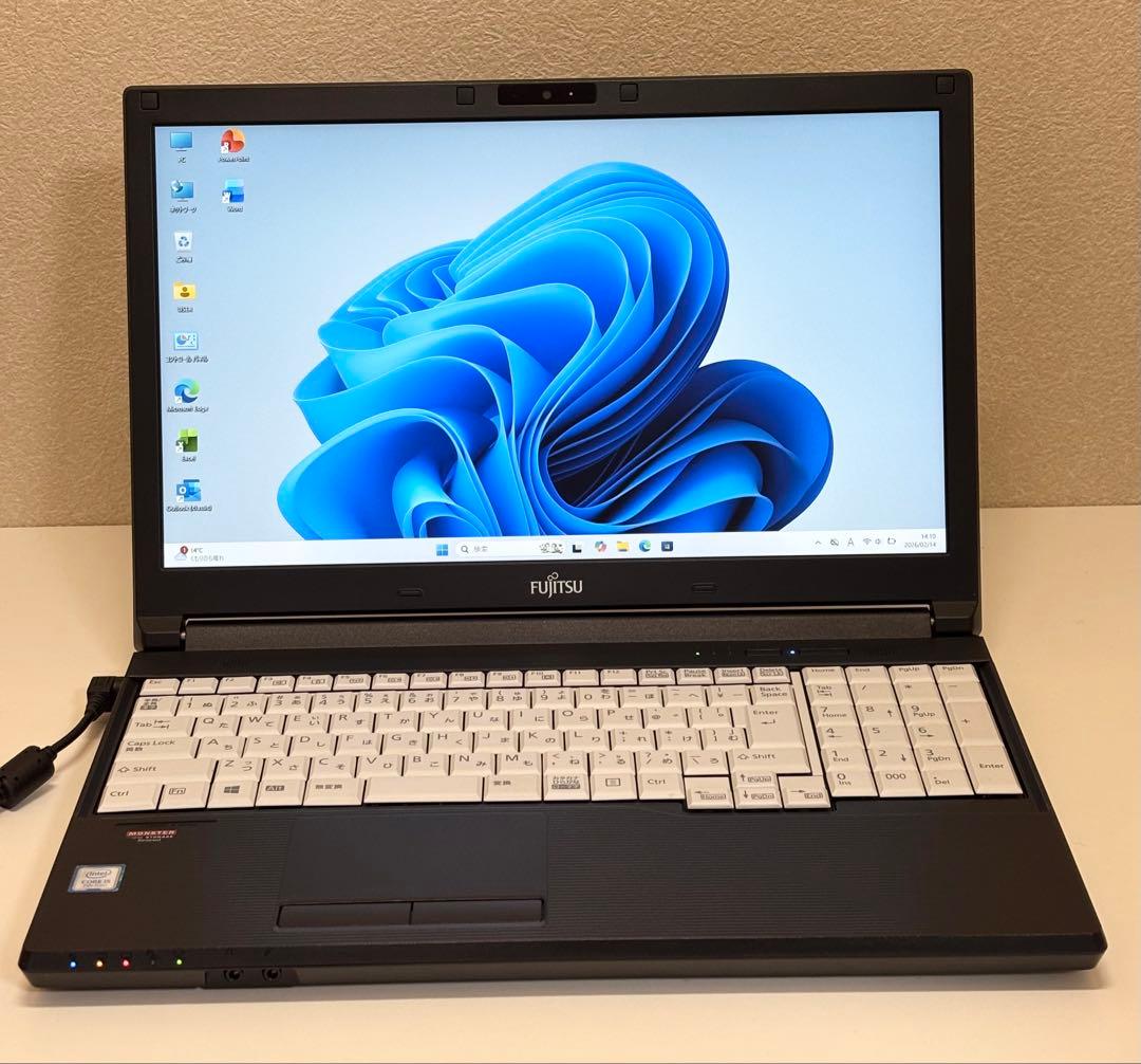 Fujitsu ノートPC LIFEBOOK【Office2021】