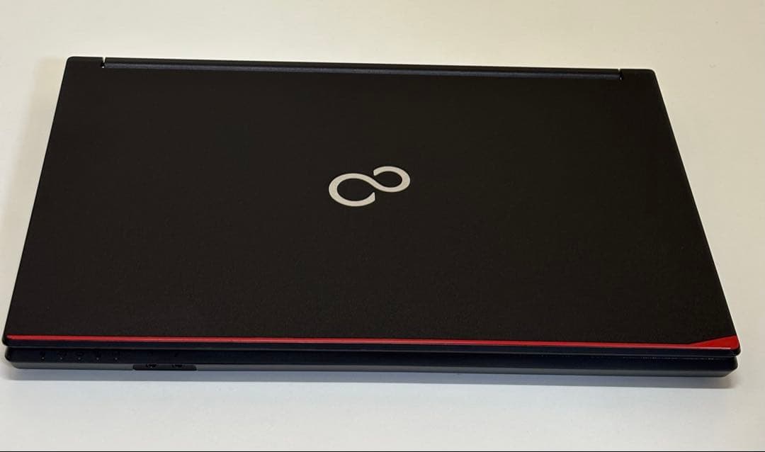 Fujitsu ノートPC LIFEBOOK【Office2021】