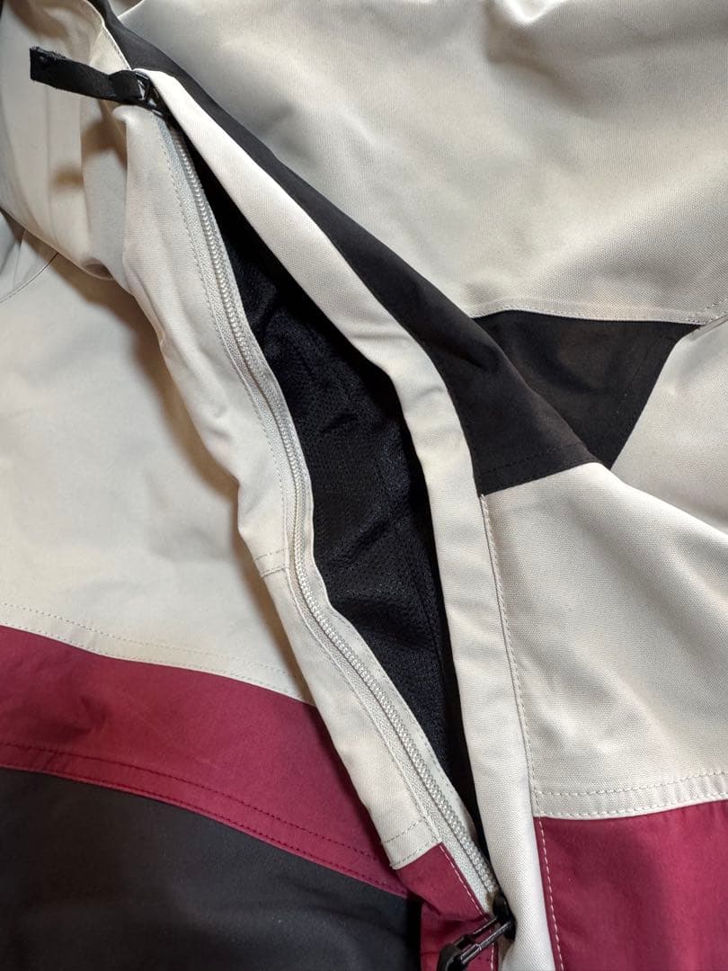 【にこり様】専用ROMESOS スノーボードウェア