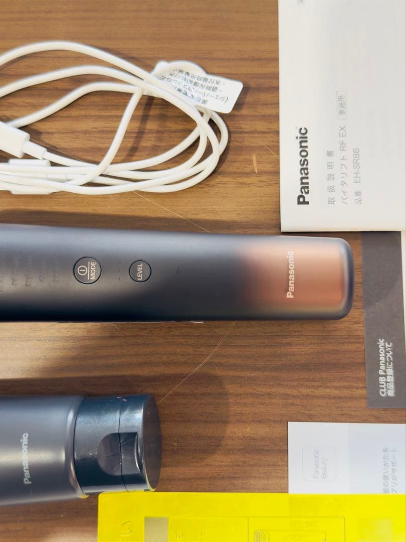 定価8万】Panasonic バイタリフトRF EX EH-SR86-T 美顔器