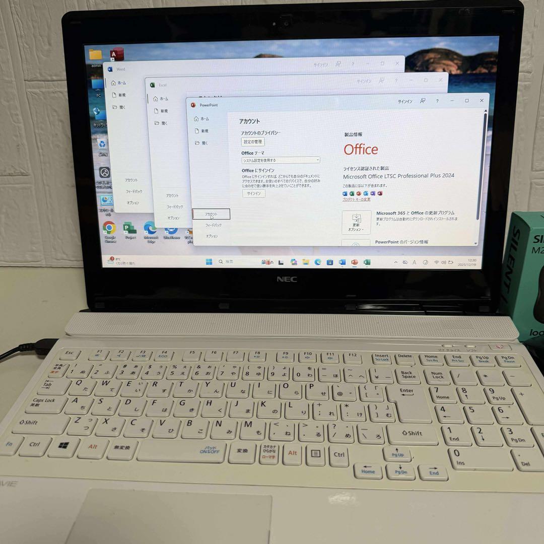 Windows11 オフィス付きSSD WebカメラNEC LAVIEノートPC
