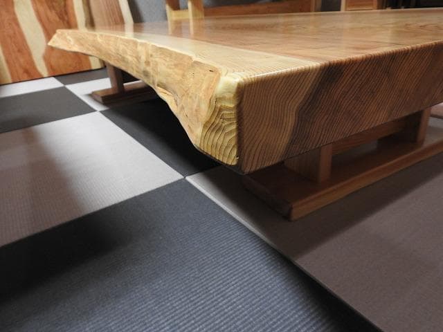 №48　熊本・阿蘇杉　一枚板☆座卓☆超巾広！新入荷