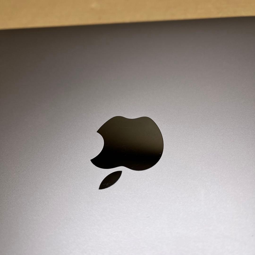 Apple MacBook Air M1 2020 13インチ　スペースグレイ