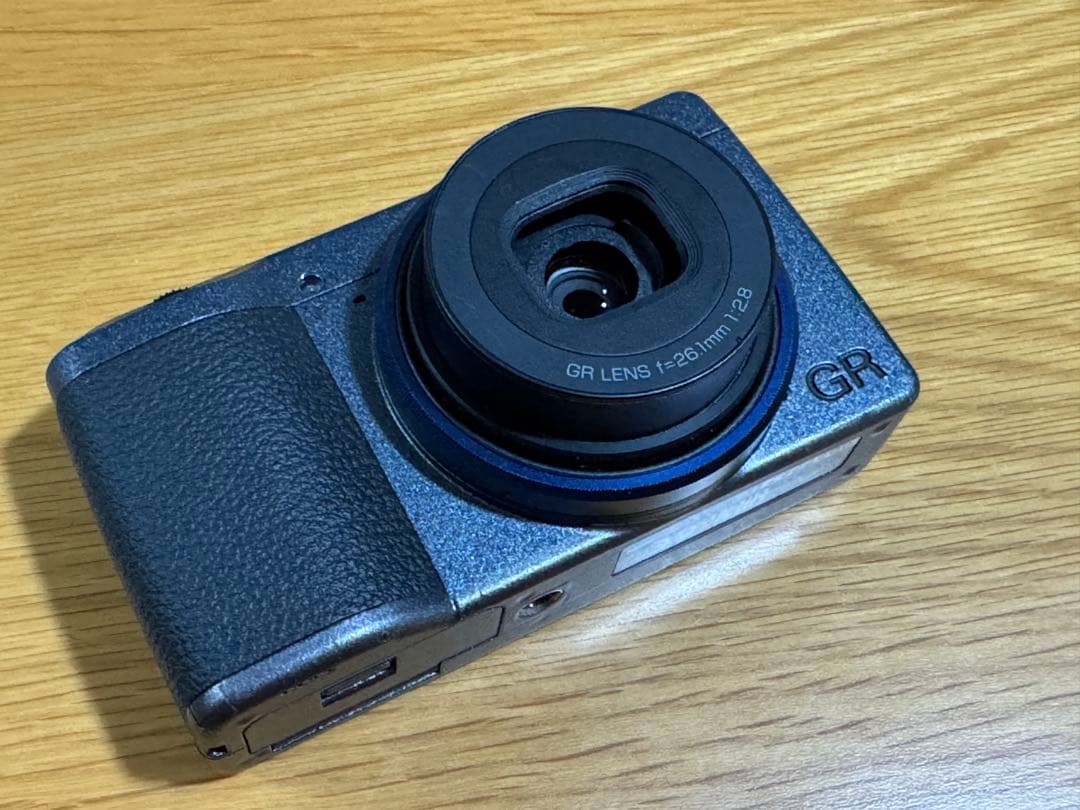 RICOH GR3x Urban Edition (カット数1353、作例あり)