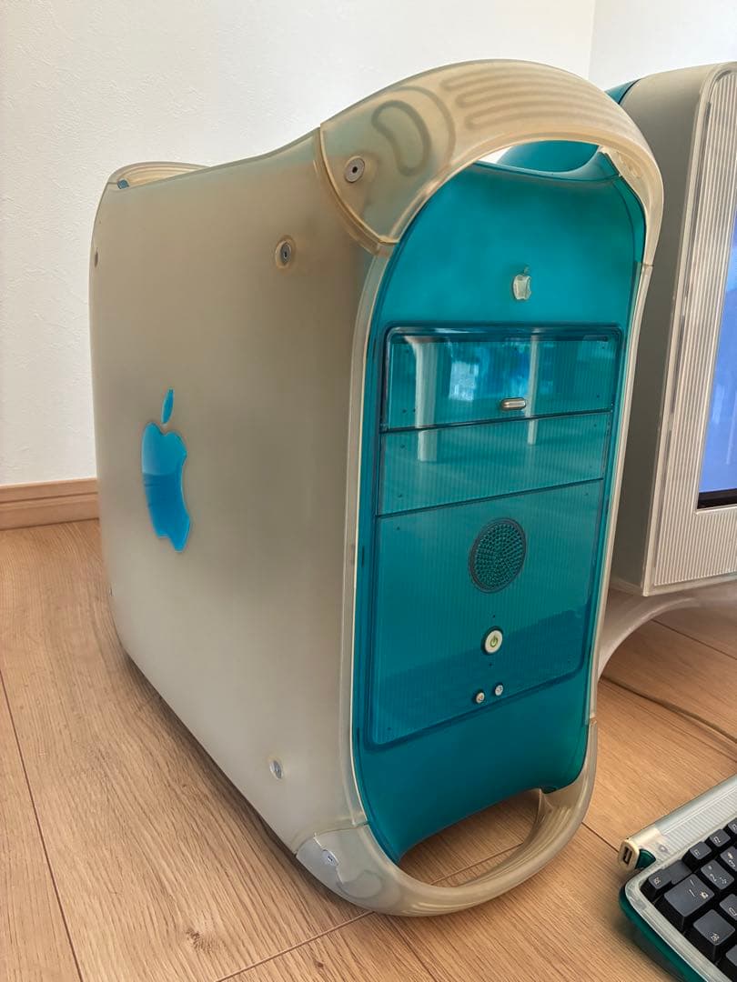 Apple Power Macintosh G3 クリアブルー