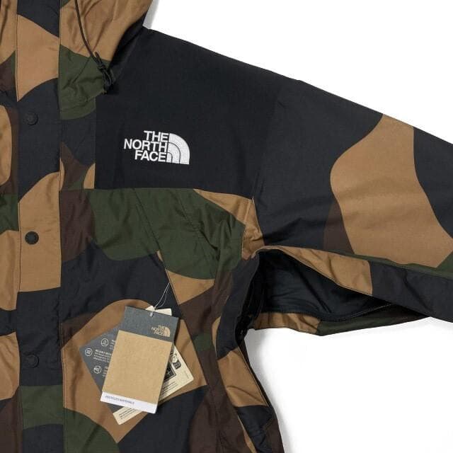 ノースフェイス マウンテンジャケット US限定(M)黒 迷彩 180915