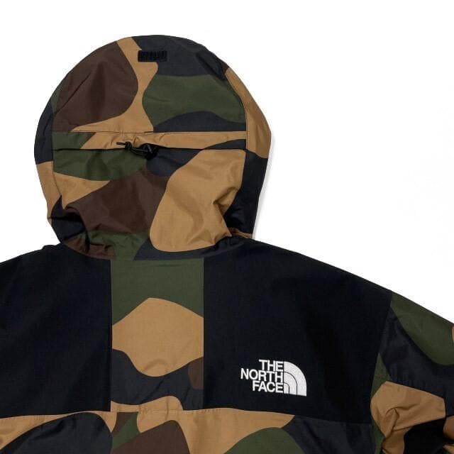 ノースフェイス マウンテンジャケット US限定(M)黒 迷彩 180915