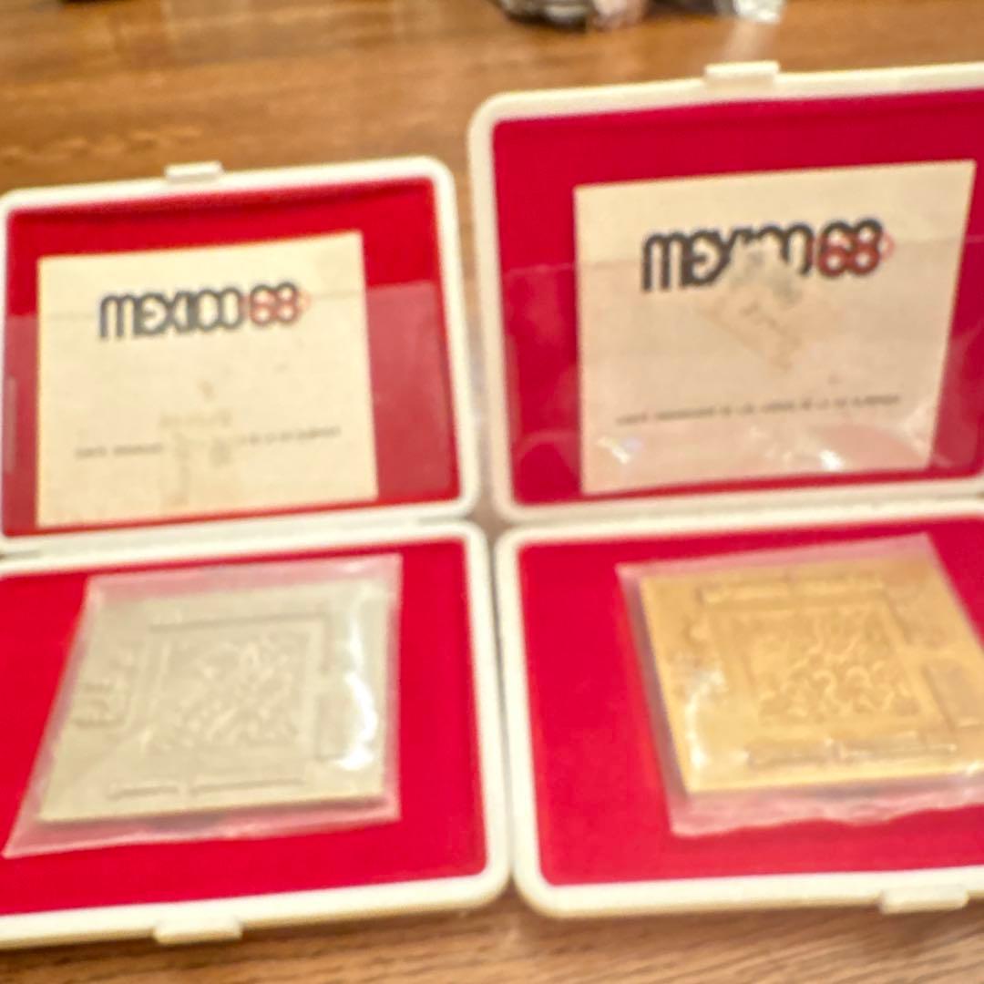 メキシコオリンピック　銀と銅の記念メダルセット