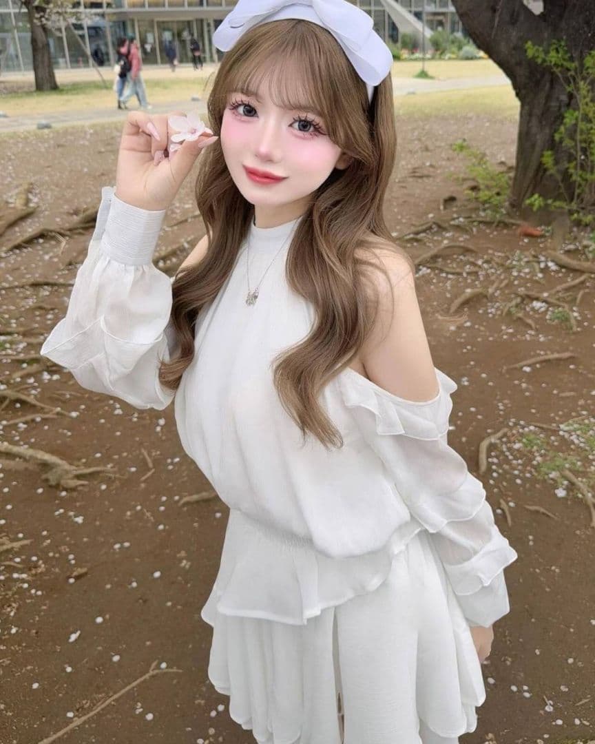 ダーリッチ ボリュームシフォンミニワンピース 新品タグ付き ホワイトす