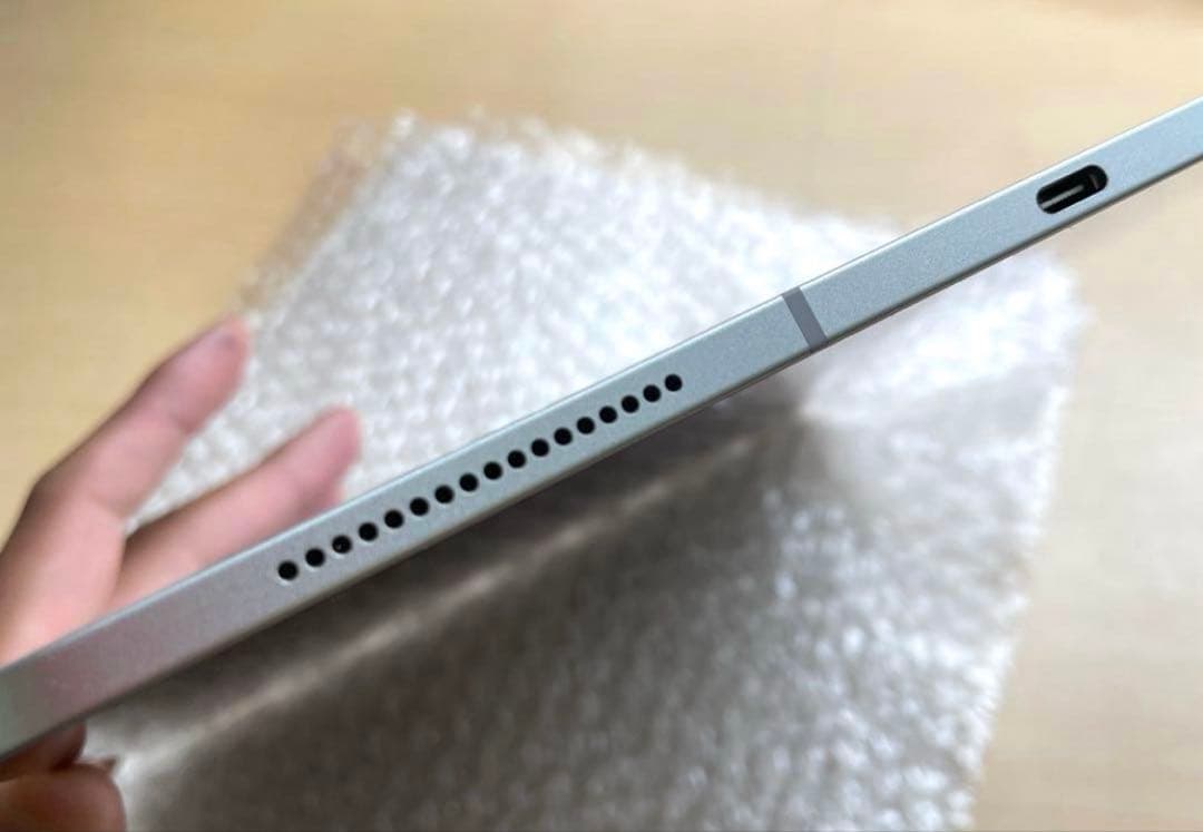 iPad Pro 12.9 第4世代 シルバー　128GB A2232 美品