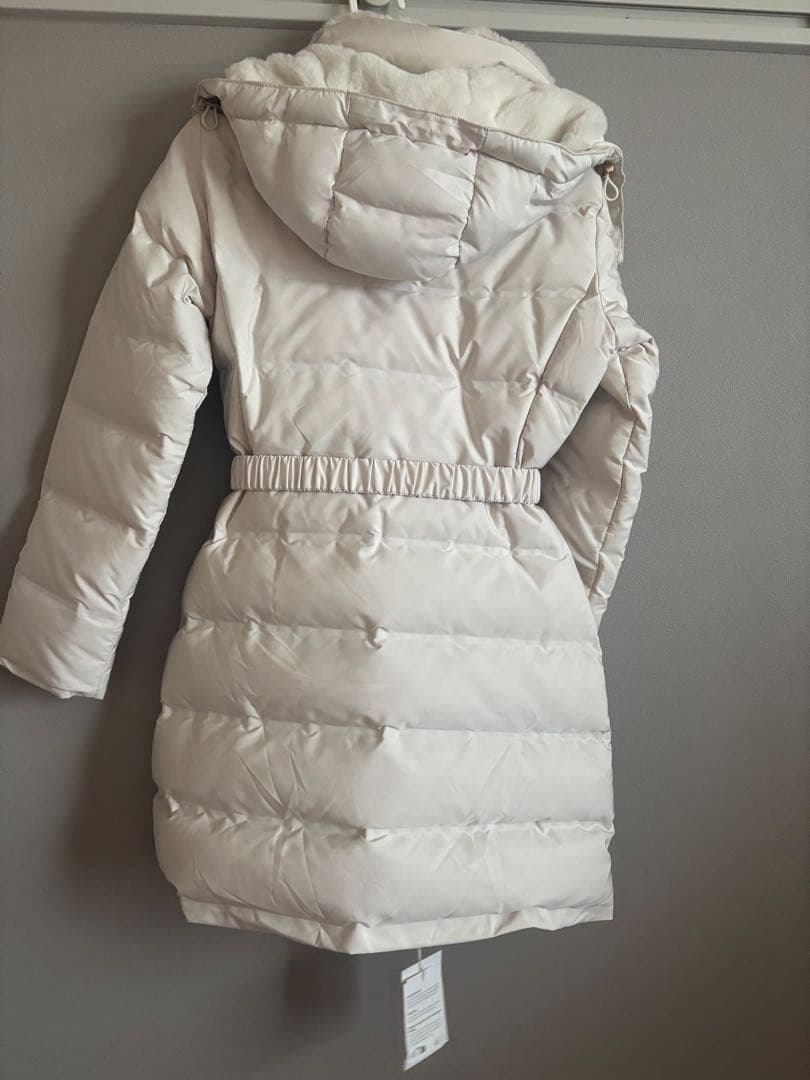 ZARAダウンコートフード付き