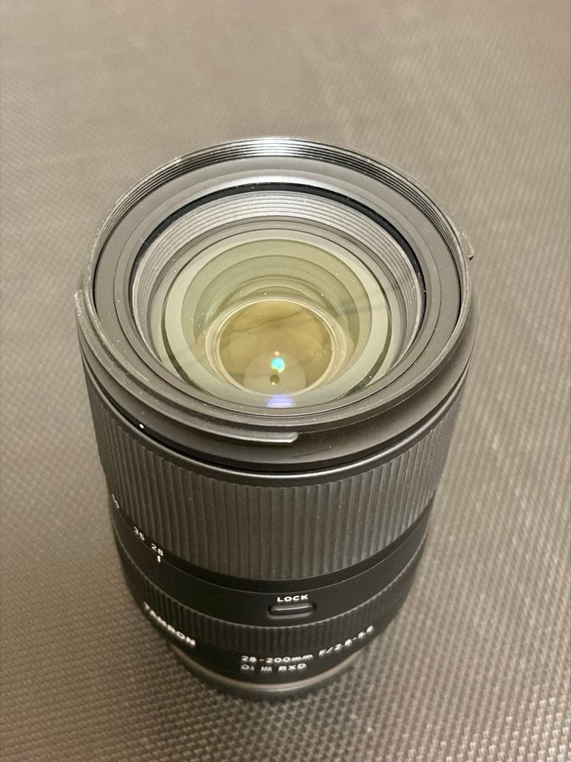 タムロン 28-200mm F2.8-5.6 Di III RXD A071
