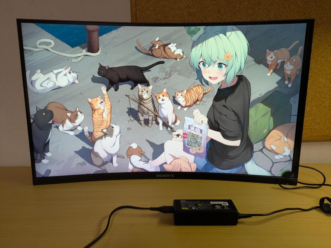 ギガバイト31.5型 WQHD 165Hz 1ms G32QC モニター 曲面