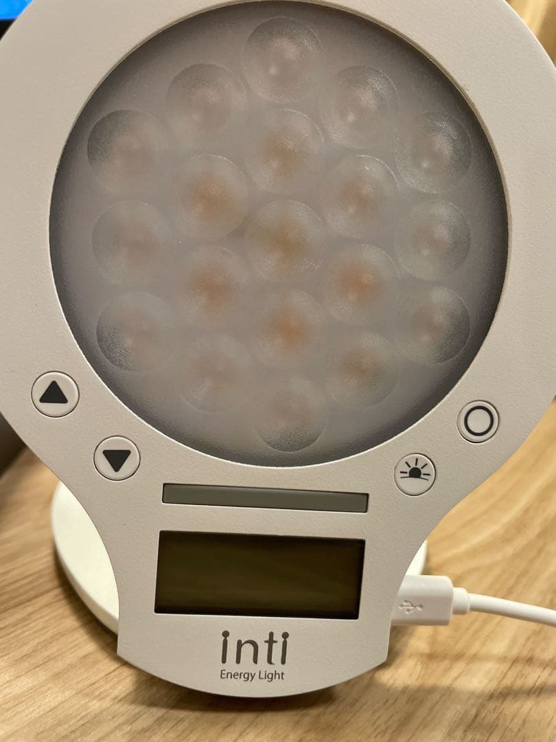 【値下げ中】光で起きる目覚まし inti 4 energy light