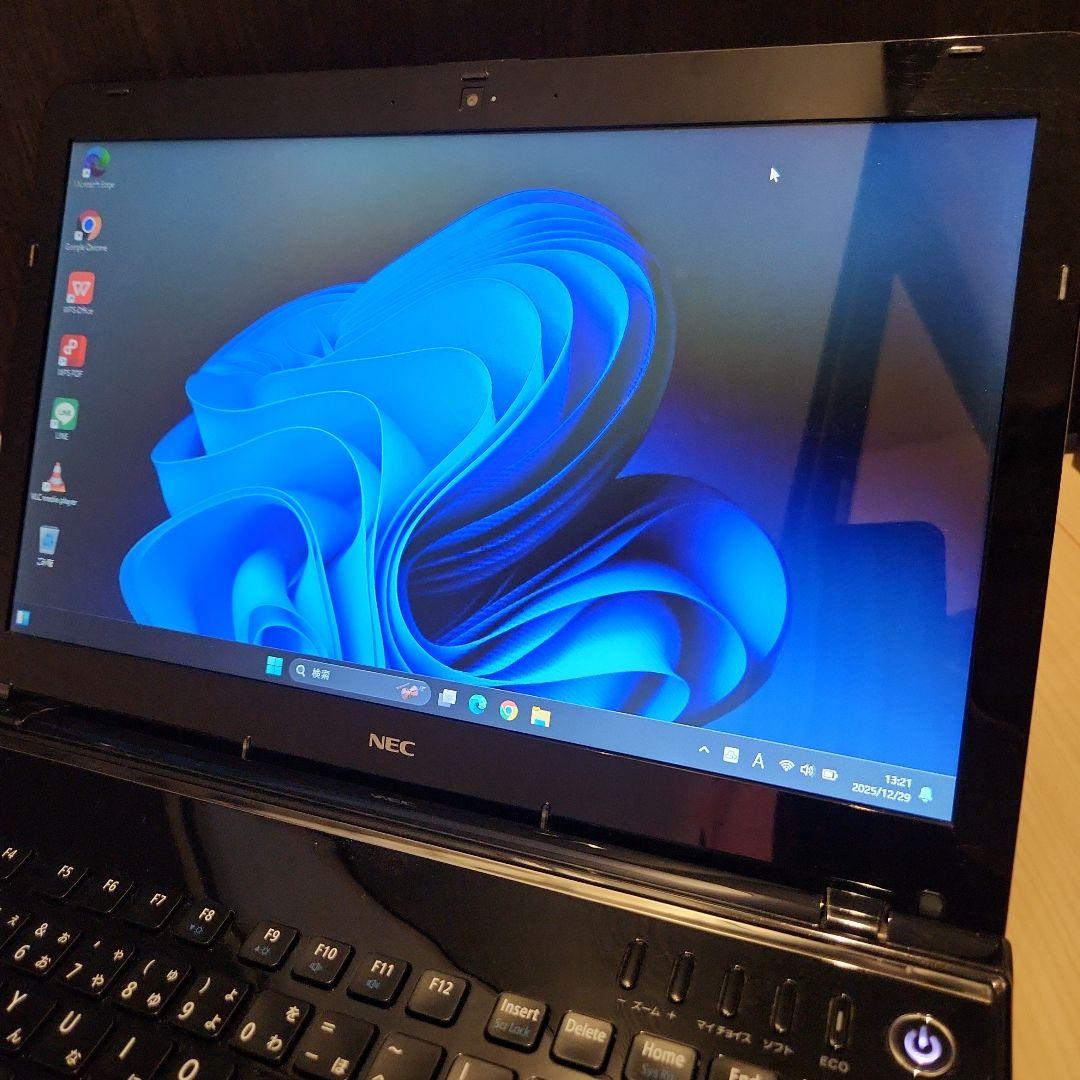 美品　ノートパソコン　薄型　大画面　NEC
