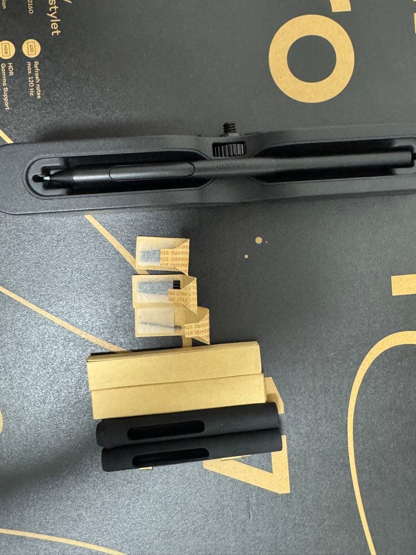 Wacom cintiq Pro 17＋別売り専用スタンド