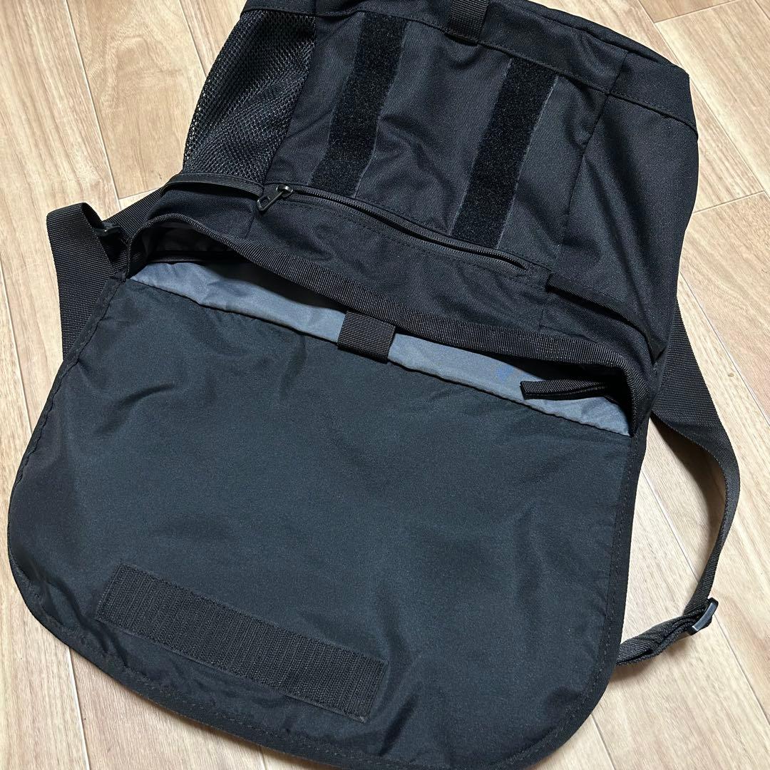 old nike✴︎メッセンジャーバッグ