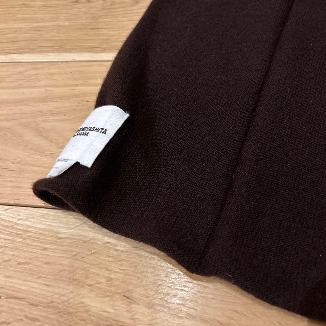 【新品】タカヒロミヤシタザソロイスト ネックウォーマー ブラウン