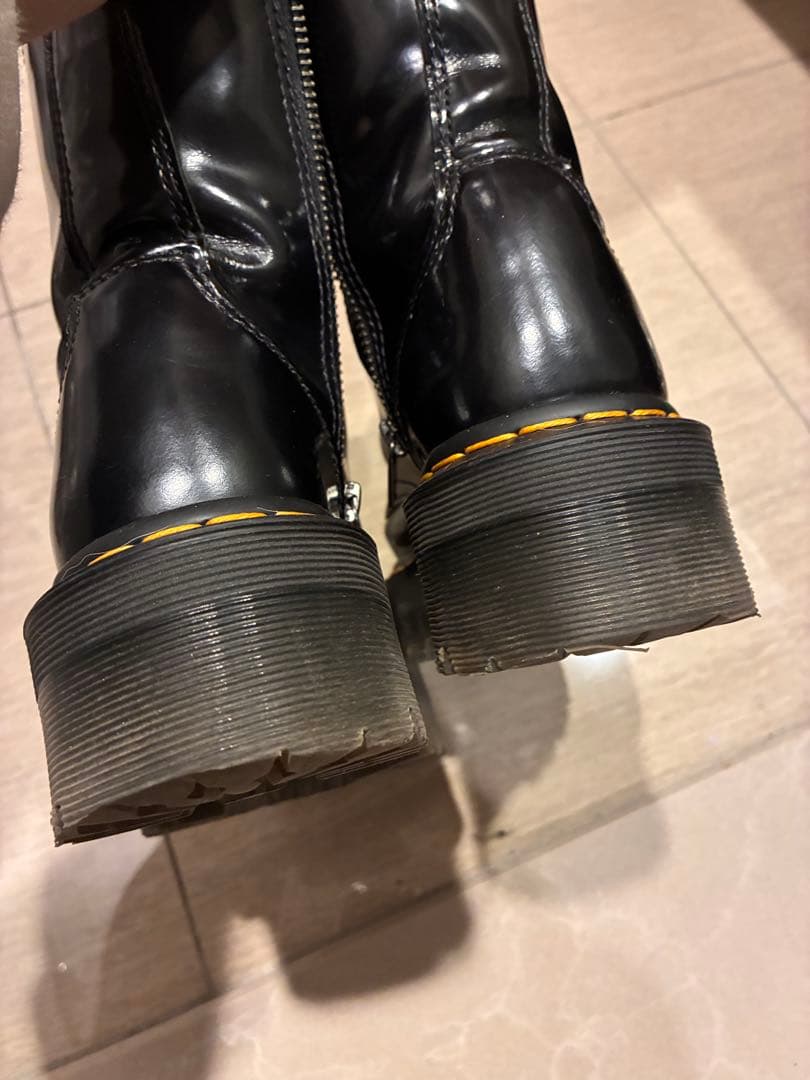 Dr.Martens JADON HI ブラック 10ホール