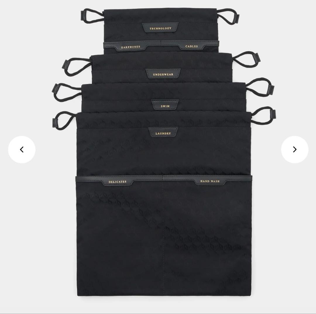 ☆ANYA HINDMARCH アニヤハインドマーチ　巾着ポーチ☆1枚のみ出品