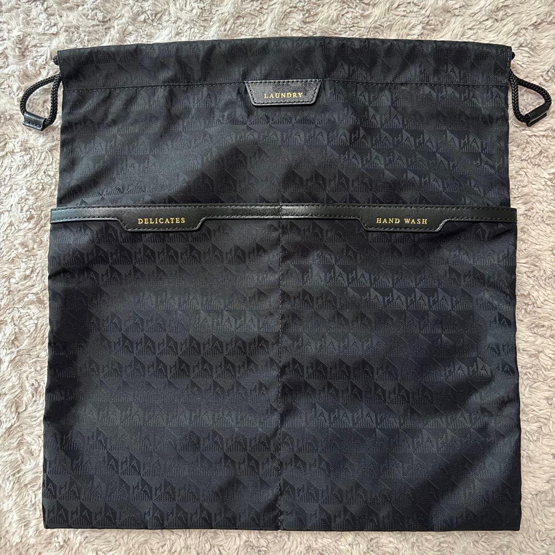 ☆ANYA HINDMARCH アニヤハインドマーチ　巾着ポーチ☆1枚のみ出品