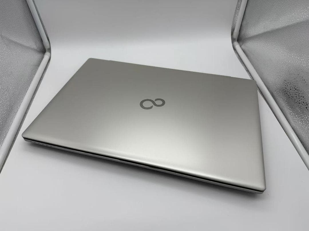 美品 富士通 第9世代 17インチ 新品SSD、HDD Office2021