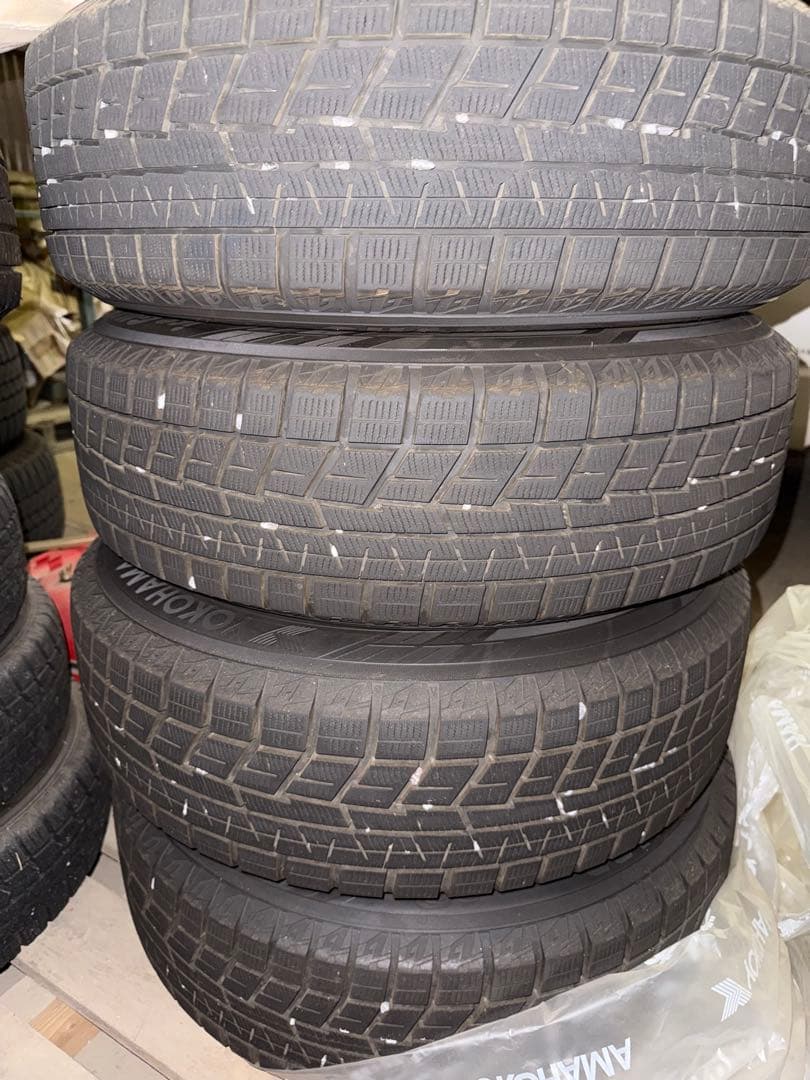 ヨコハマ ig60 スタッドレスタイヤ 195/60R17プリウス