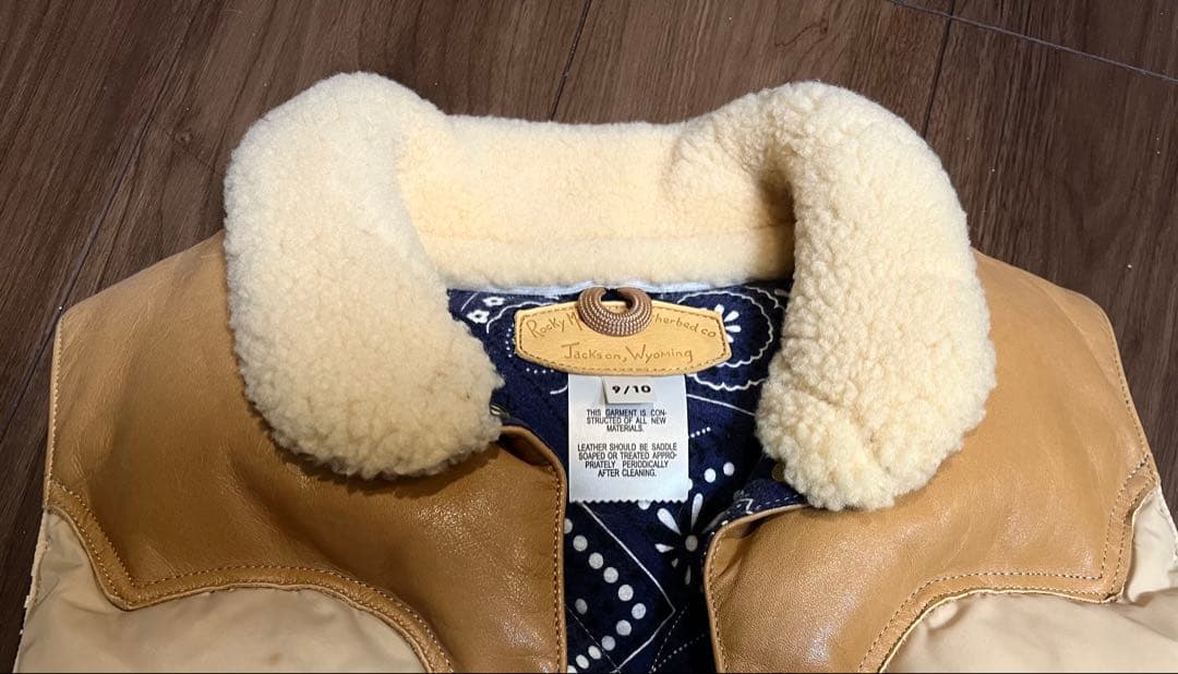 Rocky Mountain ダウンベスト