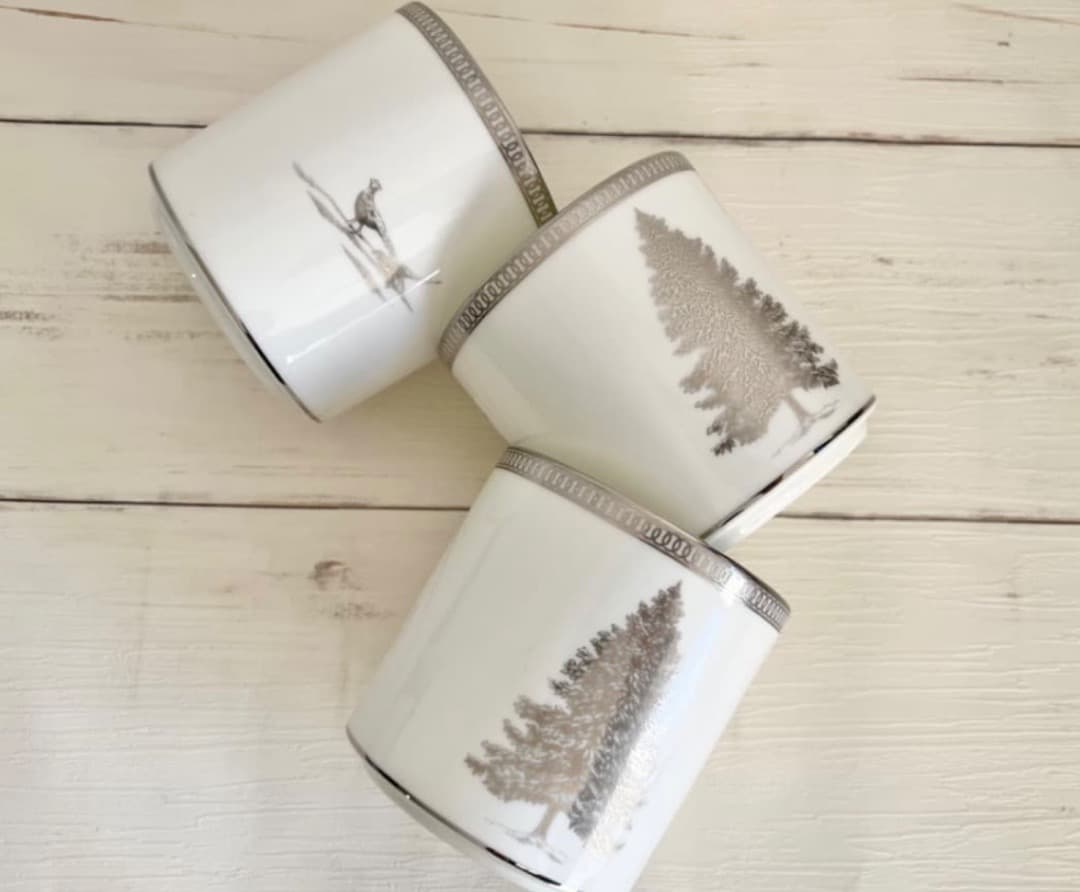 専用ウェッジウッドウィンターホワイト キャンドルホルダー